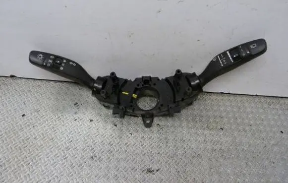 Hyundai i20 (GB IB) Wiper turn signal indicator stalk/switch 299141440