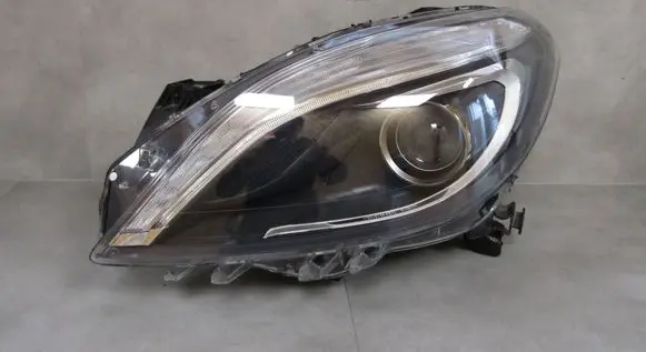 Mercedes-Benz B W246 W242 Headlight/headlamp A2468207161 0301271271 LE10A6247