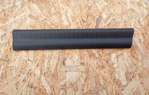 Fiat Freemont Rear sill trim cover 4AECBD147 1BE49TRMAB