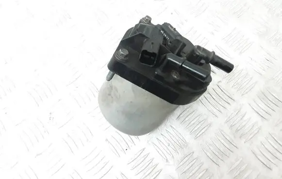Ford Focus Fuel filter housing AV6Q9155AA