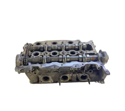 Jaguar XF X250 Engine head 4R8Q6090 4R8Q6090AG