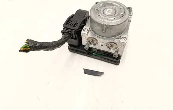 BMW 2 F45 ABS Pump 6897147 6897148 9249062
