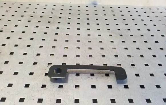 Audi A6 S6 C4 4A Front door handle cover 