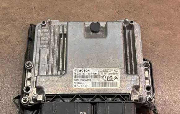 Peugeot 508 II Engine control unit/module 9841351080 0281037198