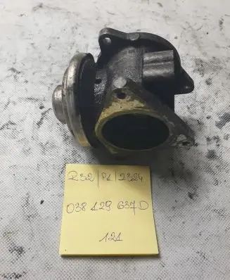 Volkswagen Golf V EGR valve 038129637D