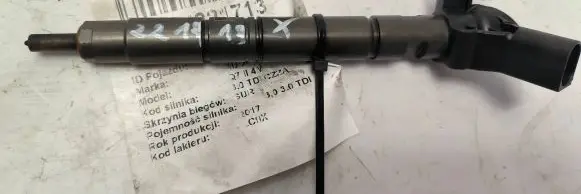 Audi Q7 4M Fuel injector 059130277CR