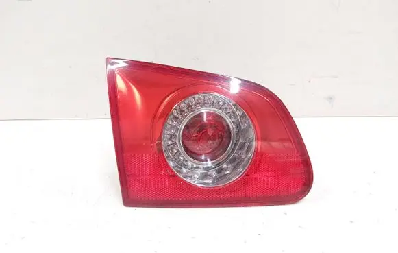 Volkswagen PASSAT B6 Tailgate rear/tail lights 3C9945093