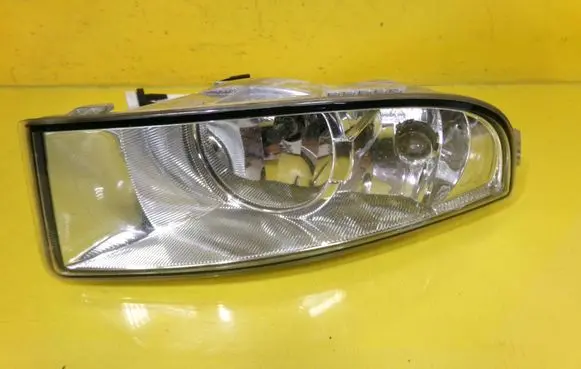 Skoda Octavia Mk2 (1Z) Front fog light 1Z0941699
