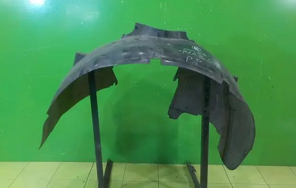 Volvo XC90 Front arch 30763615 14AB63