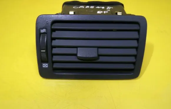 KIA Carens I Dashboard side air vent grill/cover trim OK2FA-64-71Y