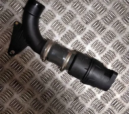 Ford Fiesta Intercooler hose/pipe HV616C898AB