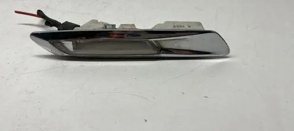 BMW 5 F10 F11 Front fender indicator light 7154167
