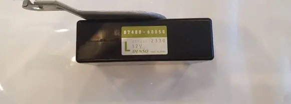 Toyota Land Cruiser (J120) Climate control unit 8748060050