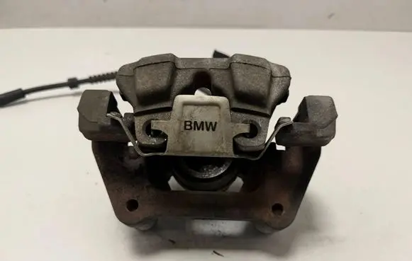 BMW 3 GT F34 Front brake caliper 6850969