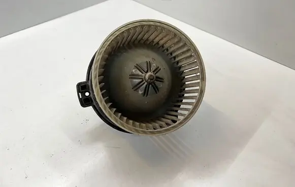 Toyota Avensis T220 Heater fan/blower 0130111164 F0160700030