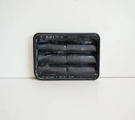 BMW 4 F36 Gran coupe Quarter panel pressure vent 9176945