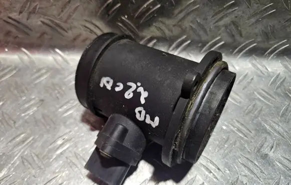 Mercedes-Benz E W210 Mass air flow meter 0281002152