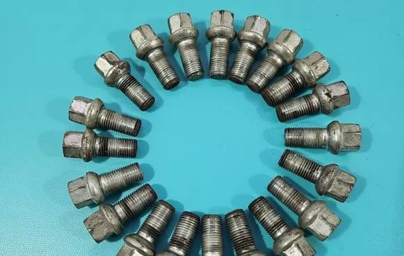 Skoda Fabia Mk4 (6VA) Nuts/bolts IMPRK1605149