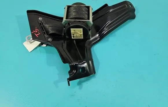 Honda CR-V Middle seatbelt (rear) 643176900 IMPRK1603246