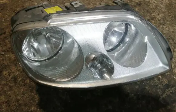 Volkswagen Caddy Headlight/headlamp 2K0941006D