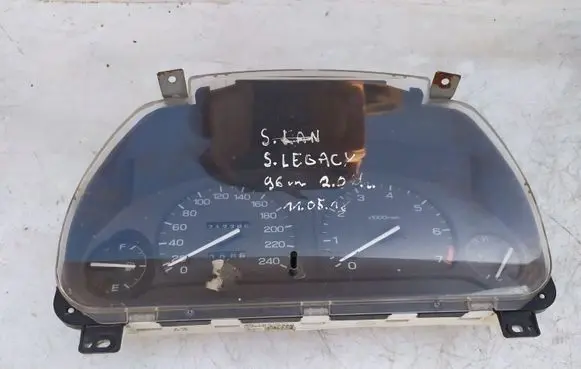 Subaru Legacy Speedometer (instrument cluster)