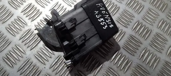 Toyota Avensis T270 Fuse box set 7191