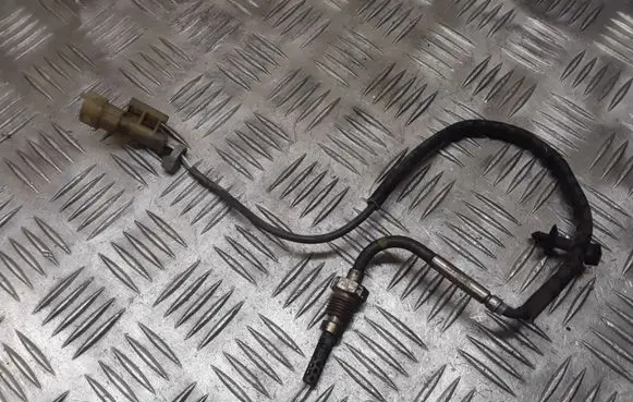 Opel Astra J Exhaust gas temperature sensor GM55571362 55571362
