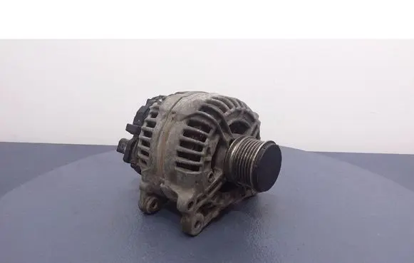 Skoda Octavia Mk2 (1Z) Generator/alternator 06F903023F
