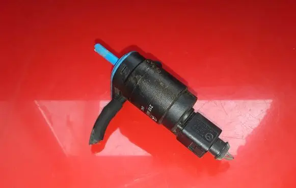 Mercedes-Benz A W168 Windscreen/windshield washer pump 2108691021