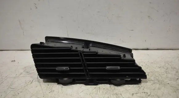 Peugeot 3008 I Dash center air vent grill