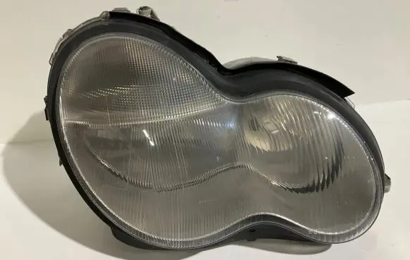 Mercedes-Benz C W203 Headlight/headlamp