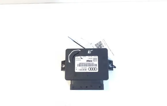 Audi A5 8T 8F Hand brake control module 8K0907801L 8K0907801J