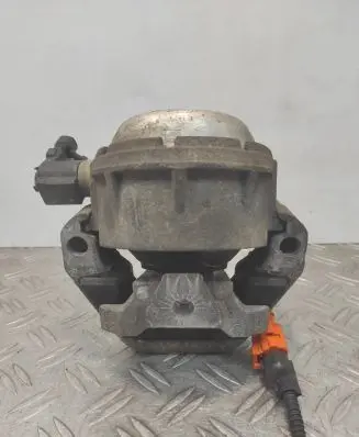 Audi A6 S6 C7 4G Engine mount bracket