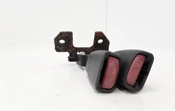 Volvo S40, V40 Middle seatbelt buckle (rear) 