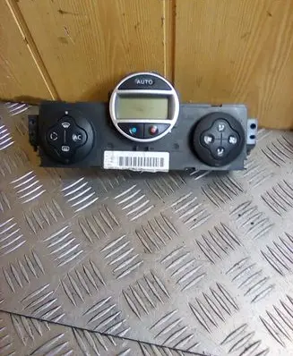 Renault Scenic II - Grand scenic II Climate control unit 8200265572