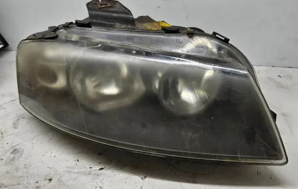 Audi A3 S3 8P Headlight/headlamp 8P0941004K
