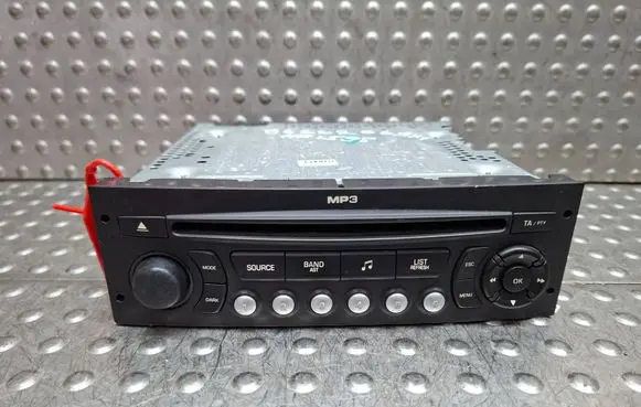 Citroen C3 Radio/CD/DVD/GPS head unit S26312598 96662669XT