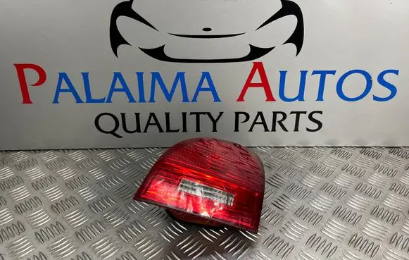 KIA Venga Tailgate rear/tail lights 924061P000