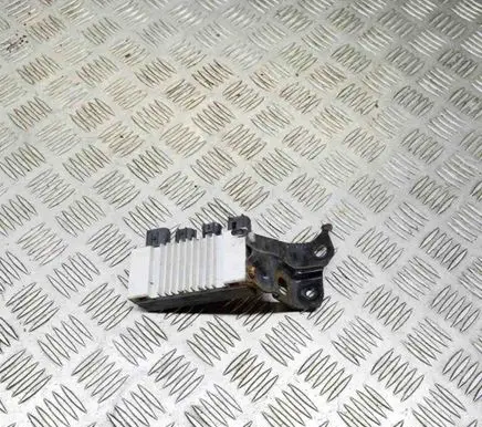 Toyota Avensis T270 Glow plug pre-heat relay 1327000010 2855130010