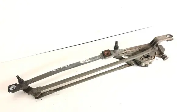 Ford Focus Front wiper linkage and motor