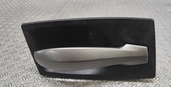 BMW 5 E60 E61 Front door interior handle 70342889