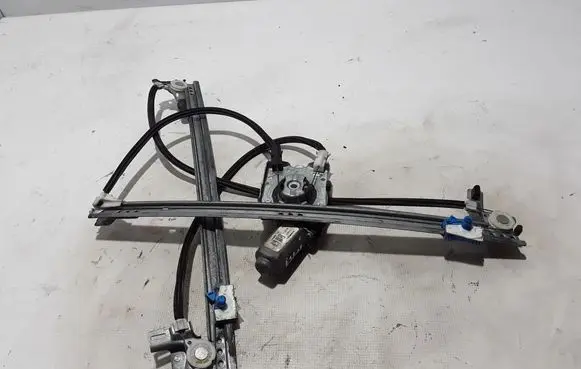 Renault Espace - Grand espace IV Front window lifting mechanism without motor 8200485230