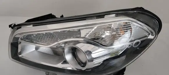 Nissan Qashqai Headlight/headlamp 26060BR01B 1LL01033513 1103351300390151