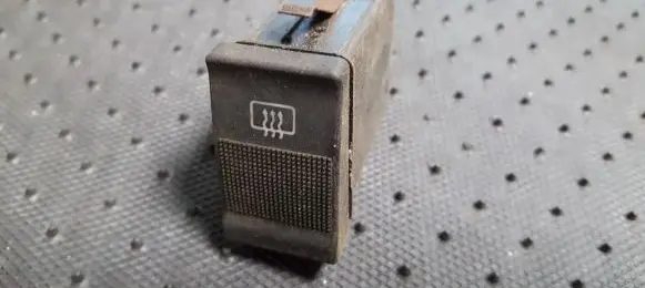 Windscreen/window heater switch