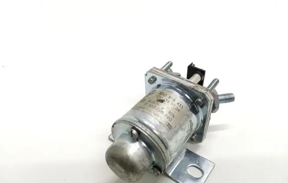 Volkswagen Phaeton Battery relay fuse 3D0919433 0333006020