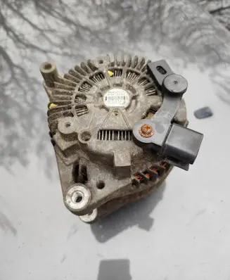 Peugeot 407 Generator/alternator A004TJ0084A 96547528