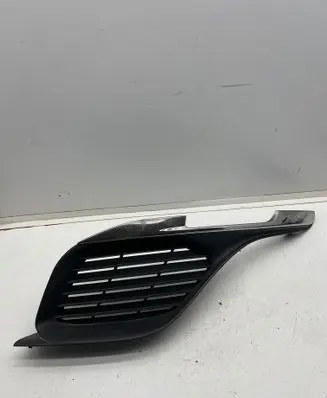 Front bumper lower grill