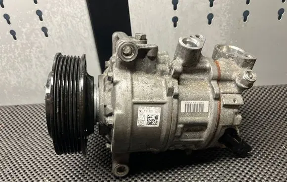 Audi A5 Air conditioning (A/C) compressor (pump) 8W5816803