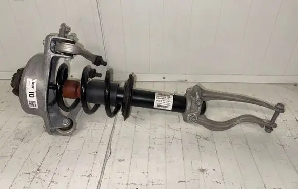 Porsche Macan (95B) Front shock absorber with coil spring 95B413031E 95B411106B 95B413037C
