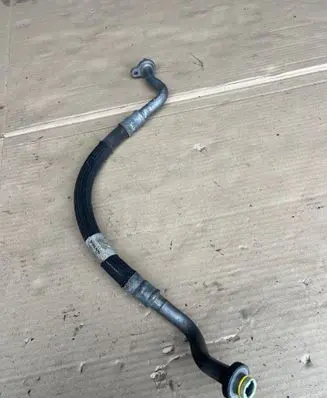 Volvo XC60 Air conditioning (A/C) pipe/hose 31332529 CG251001 20140522A